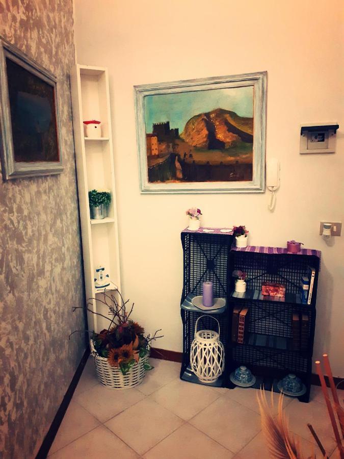 La Maison Des Caprices_ La Spezia _Stazione_5Terre Экстерьер фото